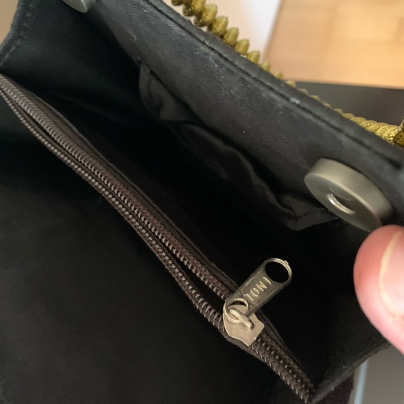 TONI Vintage Purse Black Cloth with Medallion - Picture 6 of 9